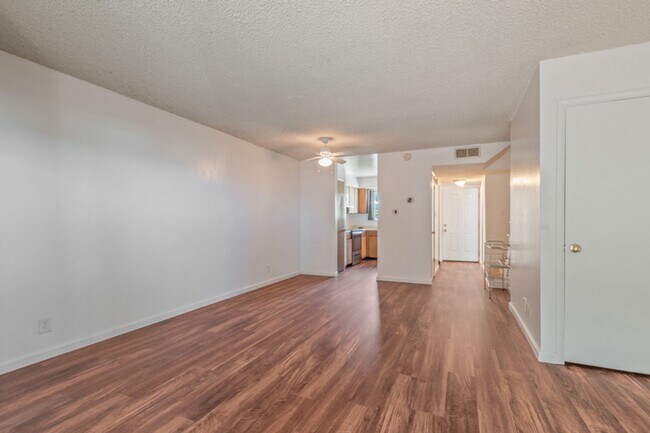 Building Photo - 3261-3267 Gypsum