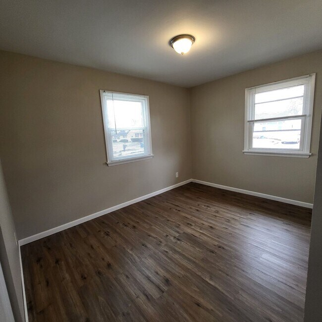 Building Photo - Welcome to Walker - $250 Off First Month's Rent