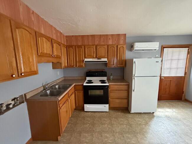 Building Photo - 1746 Morningside Dr