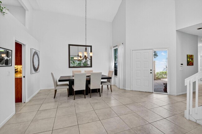 Building Photo - 6657 NW 25th Way