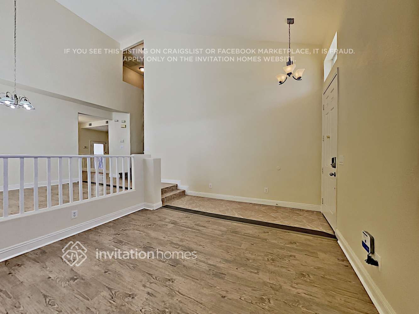 Building Photo - 2745 Rebano St