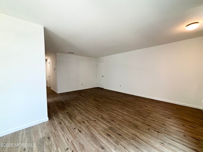 Building Photo - 33 Wyndham Pl