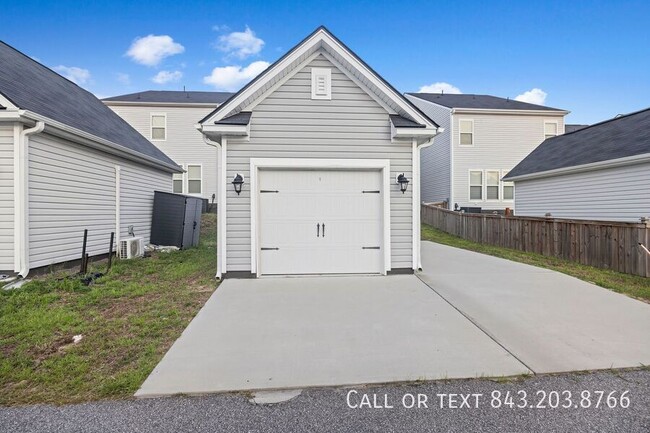 Building Photo - 803 Lachicotte Creek Dr