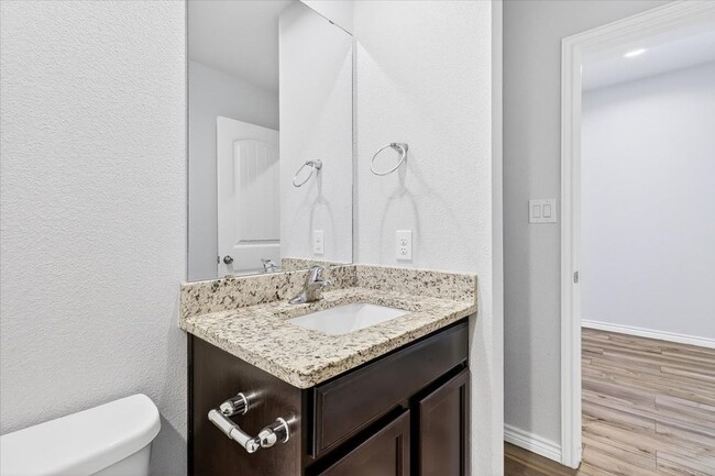 Building Photo - 7230 Tristan Dr