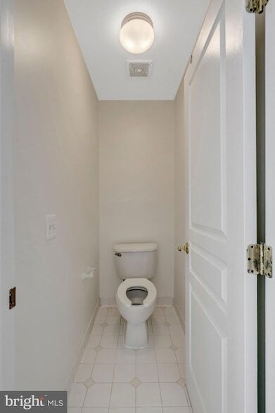 Building Photo - 5257 Winter View Dr