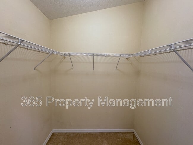 Building Photo - 13408 Teaberry Ln