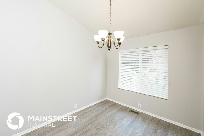 Building Photo - 11541 Kearney Way