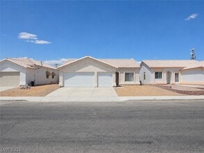 Building Photo - 2108 Panther Pl