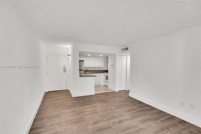 Building Photo - 4325 NW S Tamiami Canal Dr