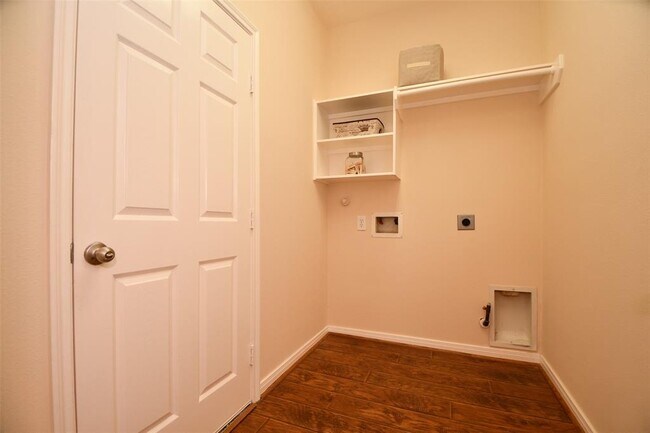 Building Photo - 2351 Morgan Ridge Ln