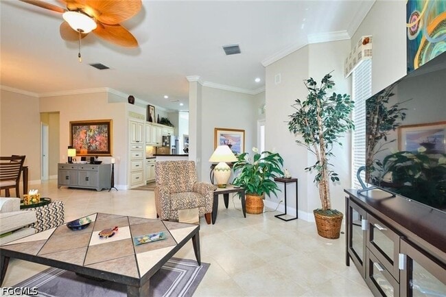 Building Photo - 9240 Willowcrest Ct