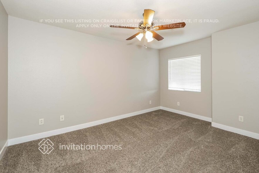 Building Photo - 8861 Happy Stream Ave