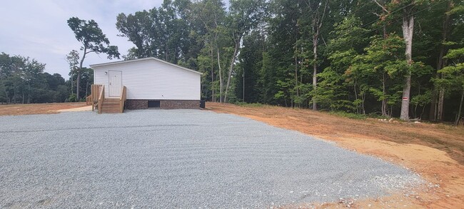 Building Photo - 3626 S Jim Minor Rd