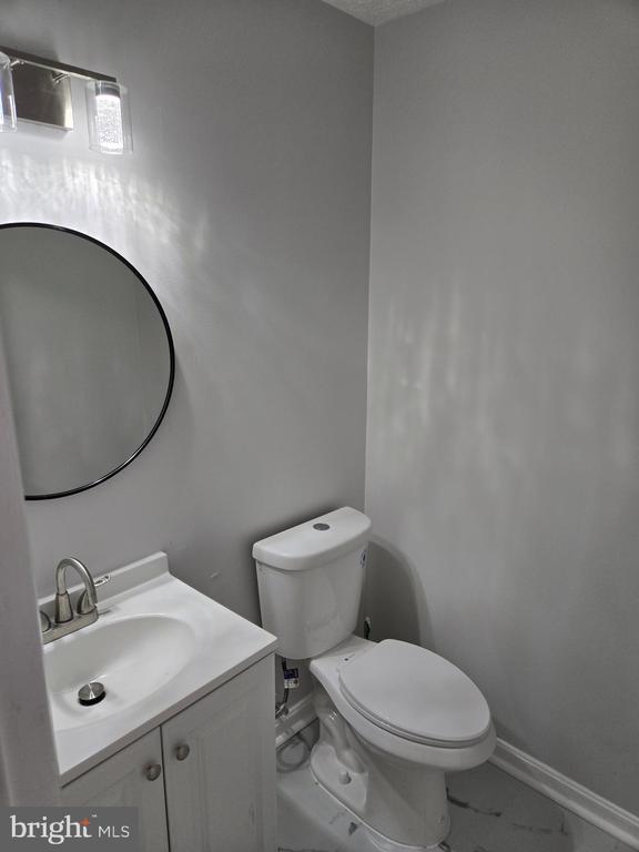 Building Photo - 732 Narrowleaf Dr