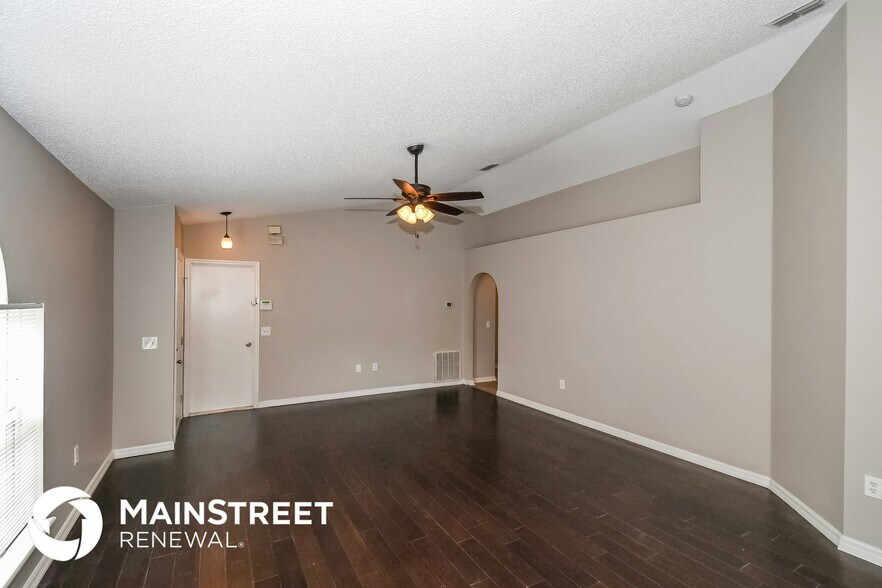 Building Photo - 7336 Lawn Tennis Ln