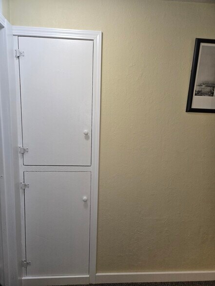 Building Photo - 1713 Anderson St