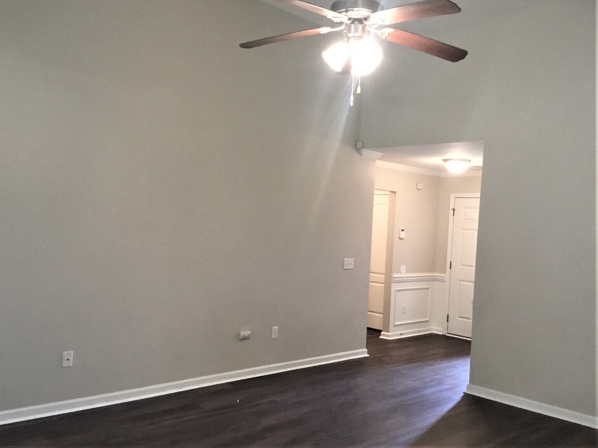 Building Photo - 107 Fontenot Dr