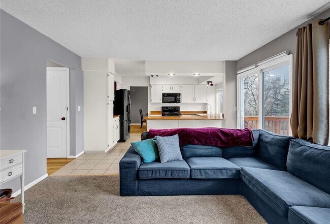 Building Photo - 7650 Conifer Dr