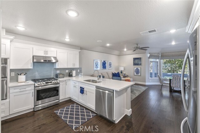 Building Photo - 34300 Lantern Bay Dr