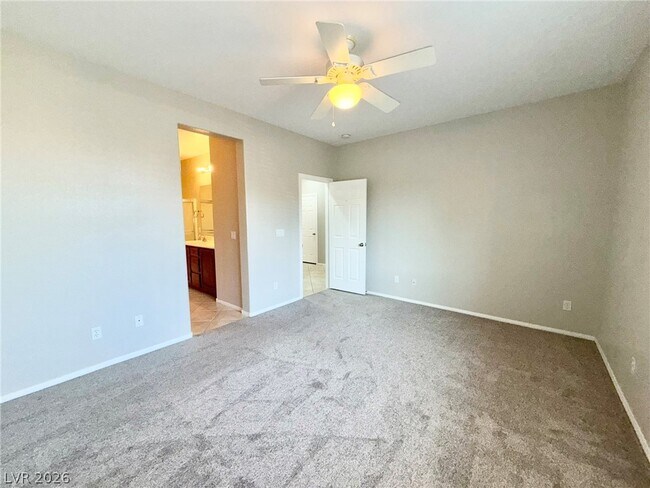 Building Photo - 8565 Vestia Ct