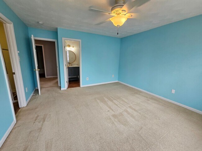 Building Photo - Ocean View East