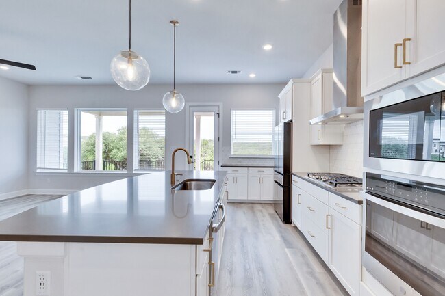 Building Photo - 265 Moonlit Stream Pass