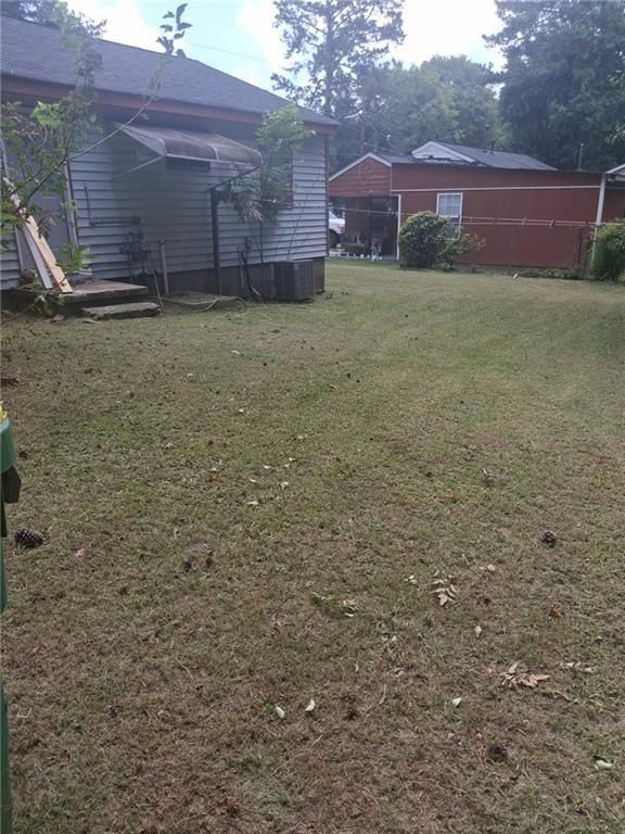 Building Photo - 5253 Brookdale Dr