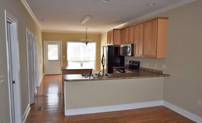 Building Photo - 4988 Burkhalter Rd