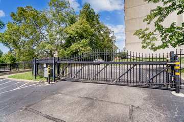 Gate - 852 Lincoln Ave