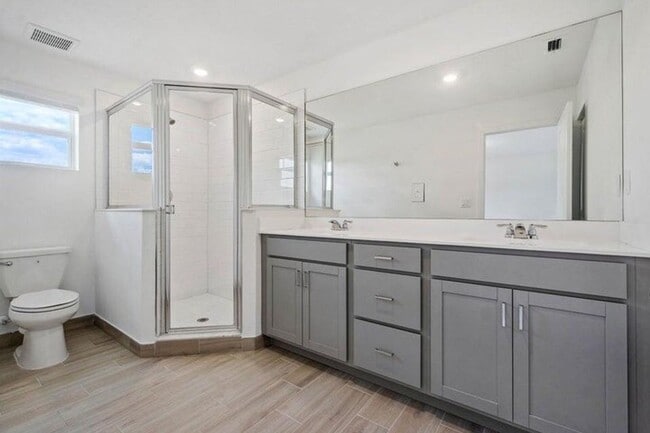 Building Photo - 4159 Lagoon Shore Dr