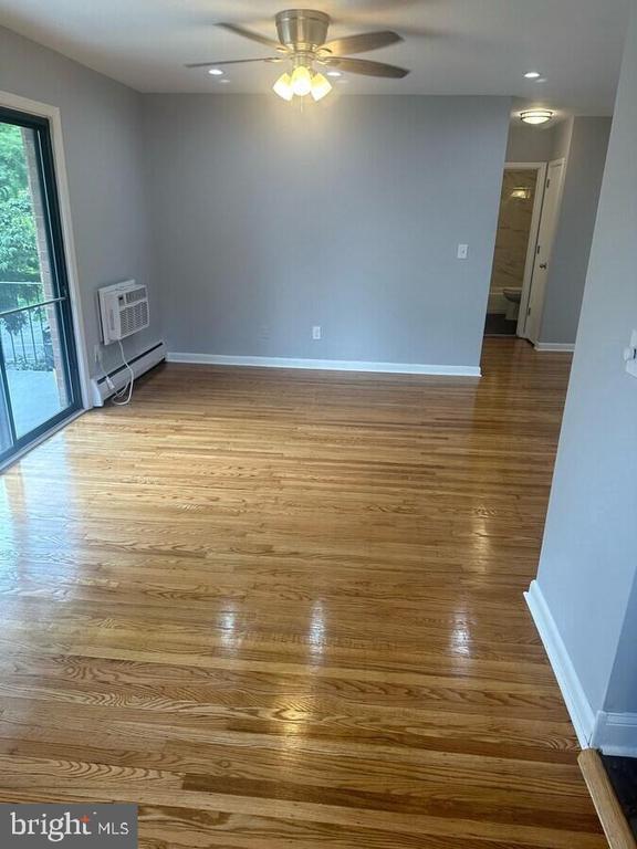 Building Photo - 1016 W Baltimore Pike