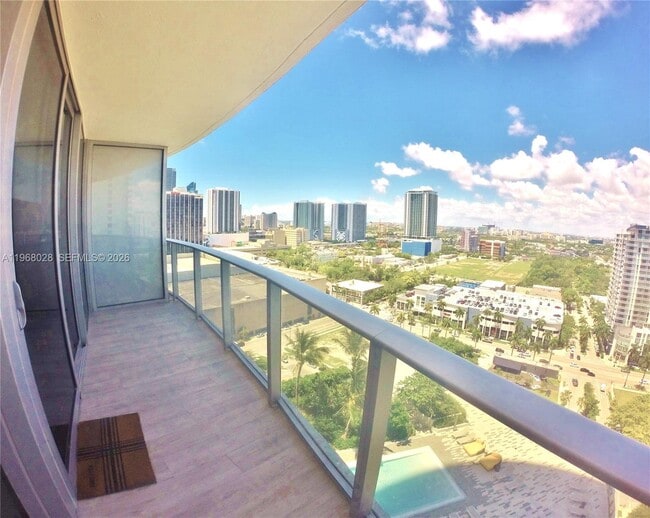 Building Photo - 488 NE 18th St