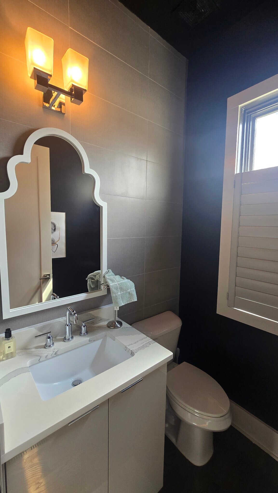 Building Photo - 117 City View Ct NE