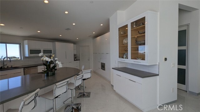 Building Photo - 28405 Via Acero St