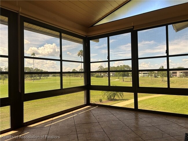Building Photo - 5556 Matanzas Dr