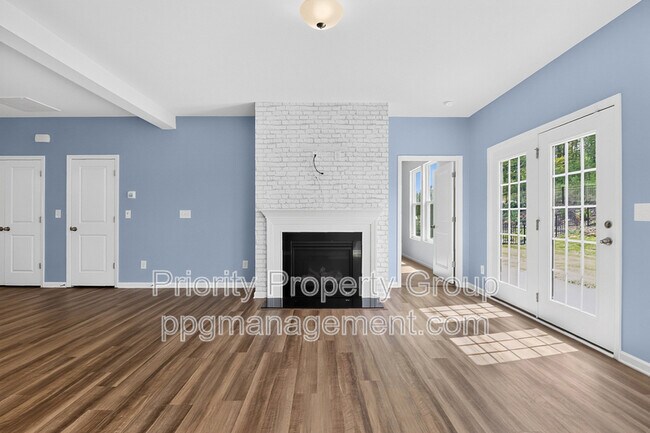 Building Photo - 3010 Eagle Ridge Ln