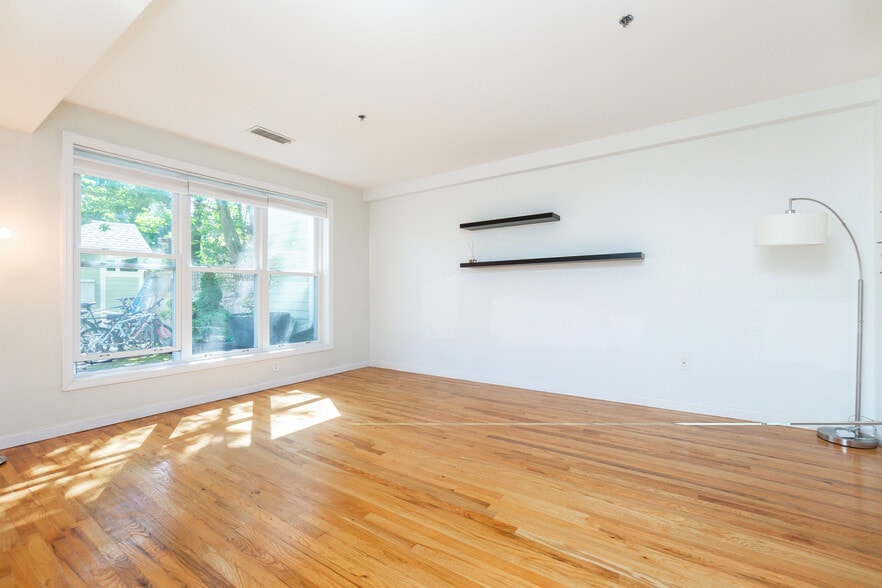 Living Room - 189 Richdale Ave