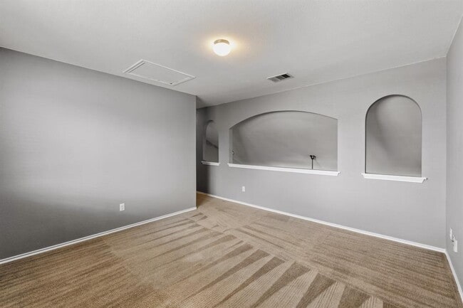 Building Photo - 4400 Belfield Ln