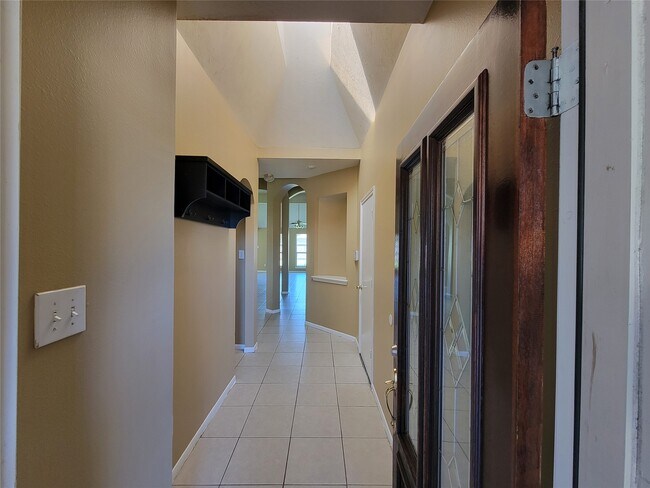 Building Photo - 3934 Camelia Glen Ln