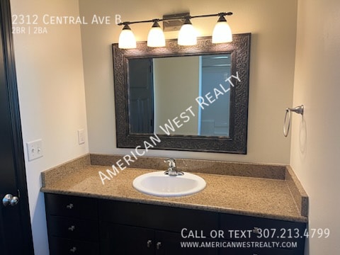 Building Photo - 2312 Central Ave