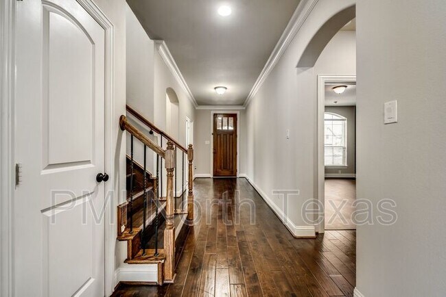 Building Photo - 13293 Dianna Dr