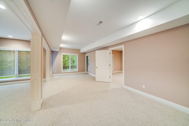 Building Photo - 12307 Ridgeview Dr