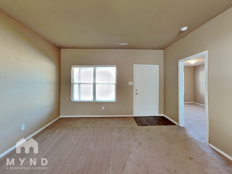 Building Photo - 7009 Pearl Vly Cv