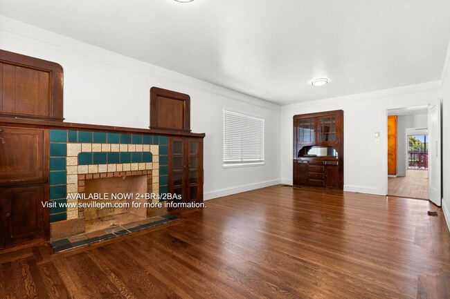 Building Photo - WELCOME HOME! Spacious, updated, and ready...