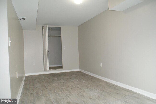 Building Photo - 9207 Colesville Rd
