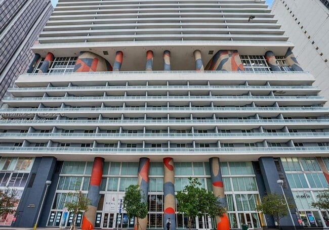 Building Photo - 50 Biscayne Blvd
