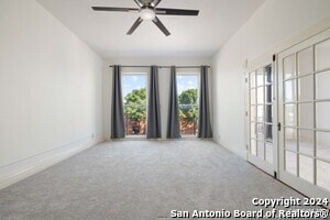 Building Photo - 142 W San Antonio St