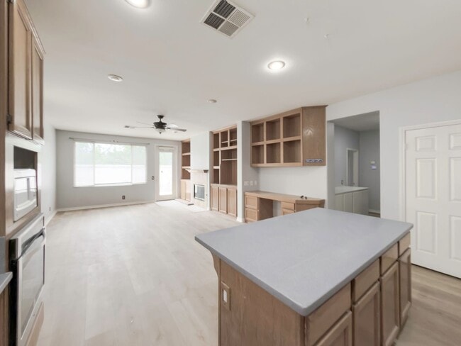 Building Photo - COMING SOON! Cute, Single Story Home For Rent In Temeku Hills!