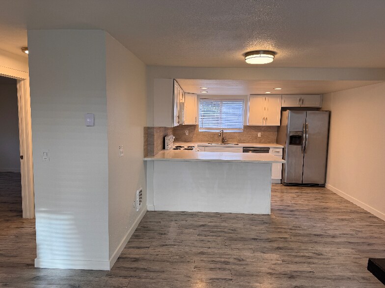 Building Photo - 13731 32nd Ave NE