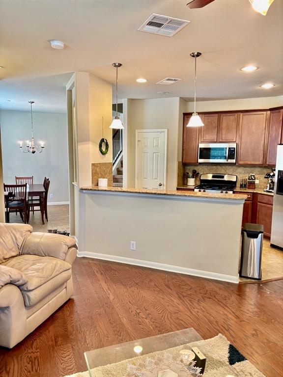 Building Photo - 3101 Davis Ln